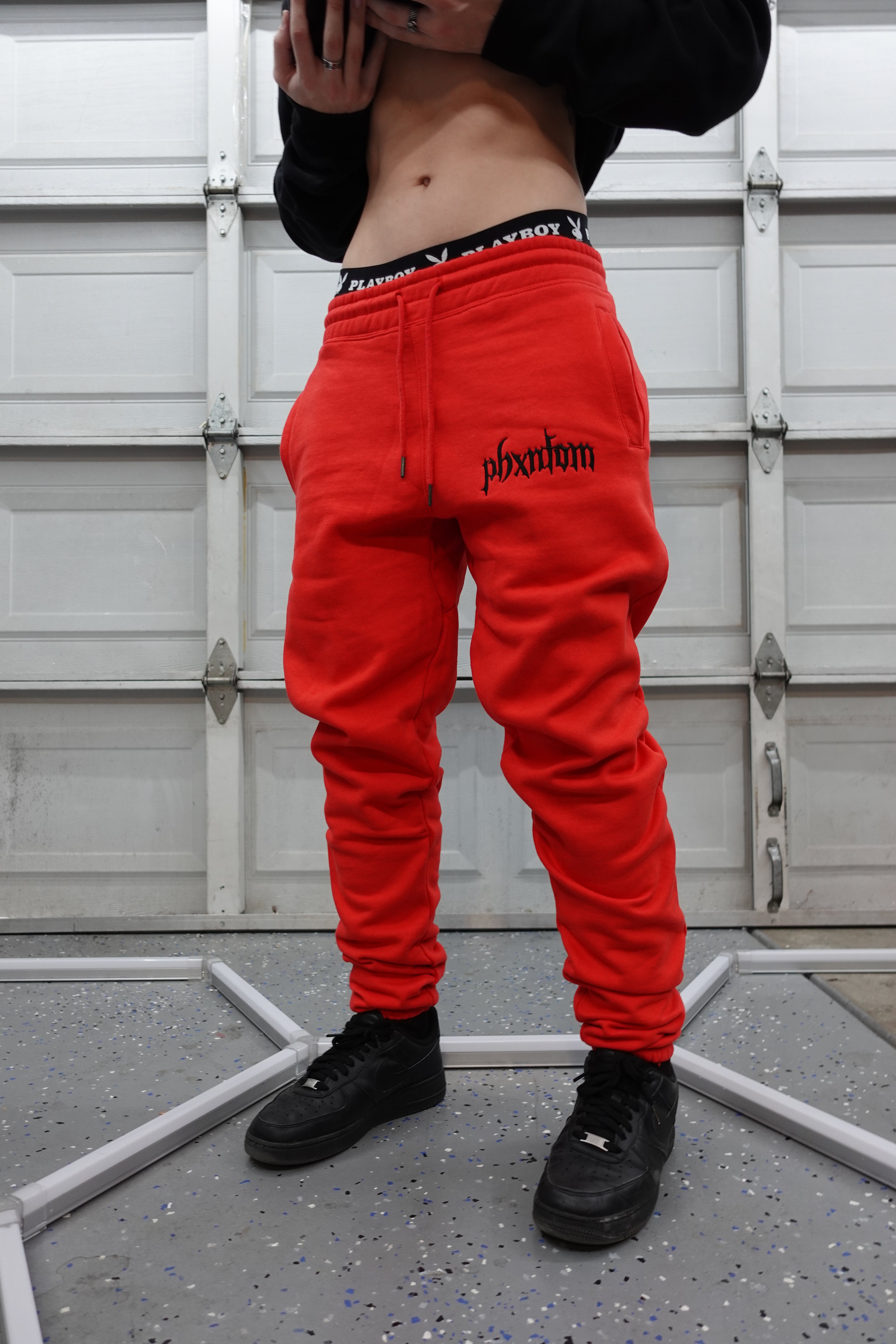 LOGO SWEATS RED BLACK PHXNTOM